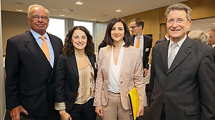 (v. l.) Prof. Rodenstock, Esra Kücük, Dr. Nese Sevsay-Tegethoff und Prof. Wolfgang Huber