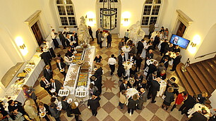 Kulinarischer Ausklang im Foyer des Schloss Nymphenburg